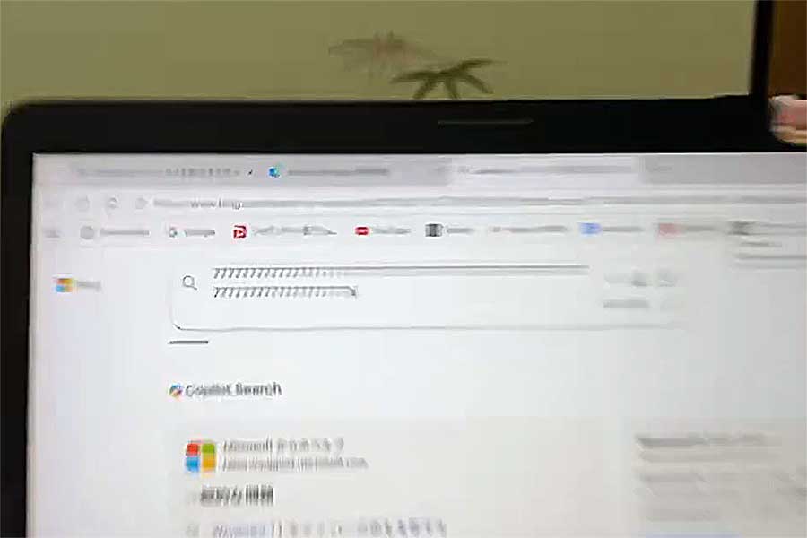 パソコンに入力された「7」の文字【出典：X（@yochin_tanaka）よりスクリーンショット】