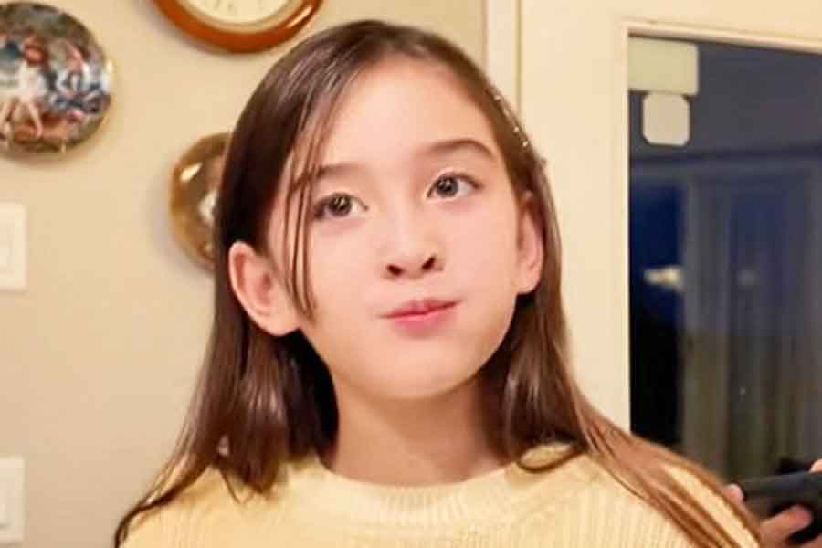 Chihoriさんの娘のエリーシャちゃん【出典:YouTube「Chihori's Vlog」よりスクリーンショット】