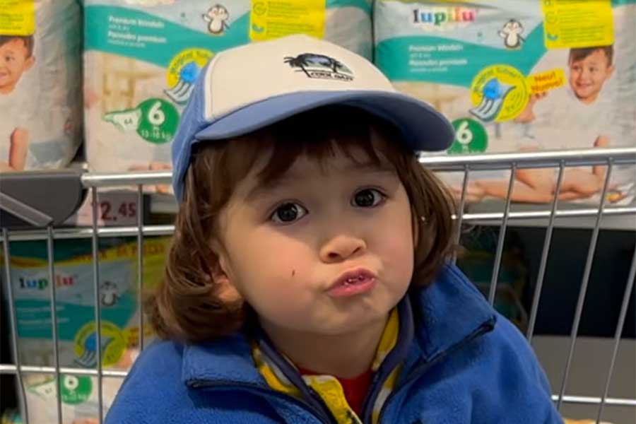 Amiさんの三男のソノくん【出典：YouTube「Ami's Life」よりスクリーンショット】