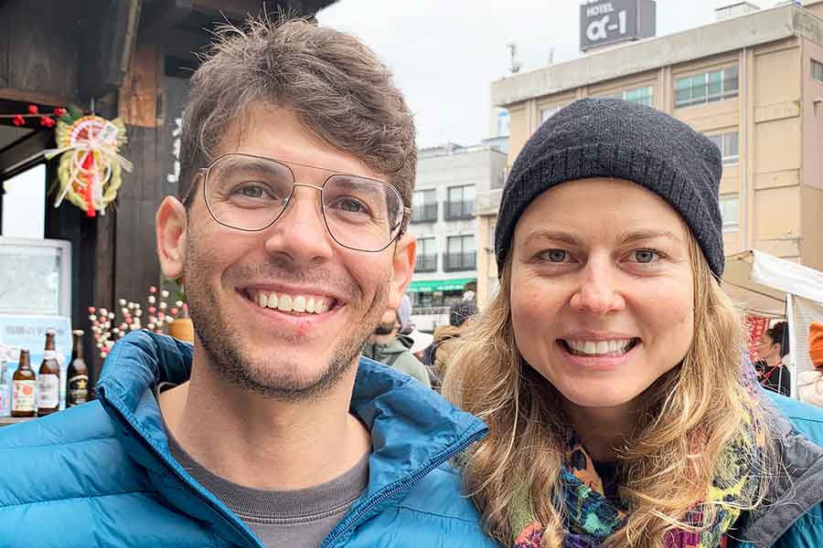 オーストラリアから来た（左から）バイロンさんとカリーヌさん【写真：Hint-Pot編集部】