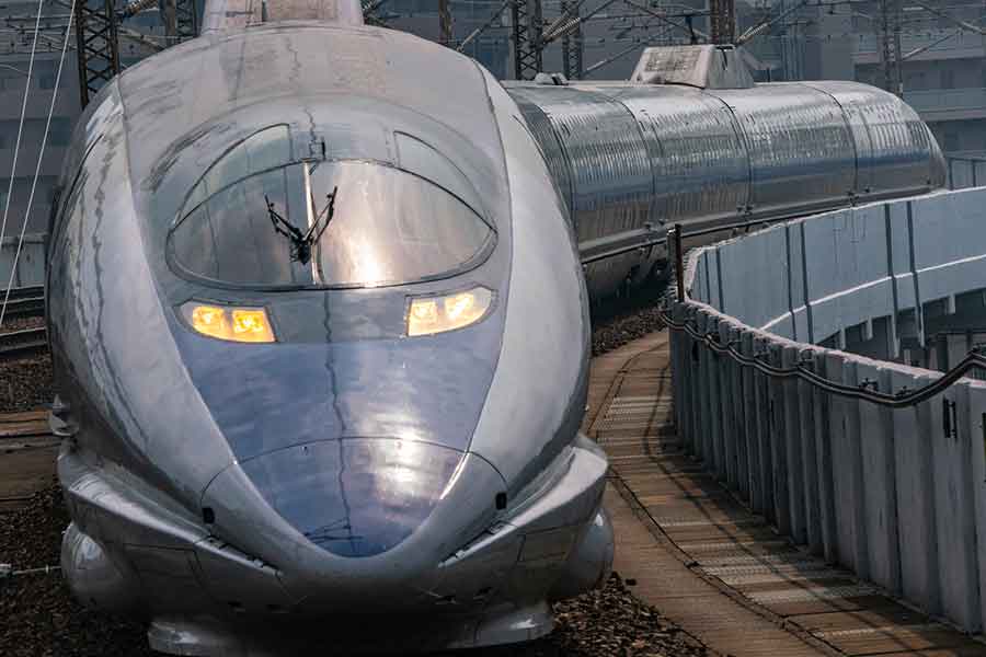 新幹線のすごさに感動（写真はイメージ）【写真：PIXTA】