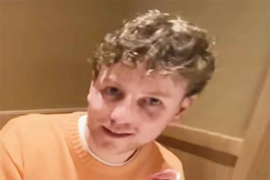 スコットランドから来たロビンさん【出典：YouTube「日本食冒険記Tokyo Food Adventures」よりスクリーンショット】