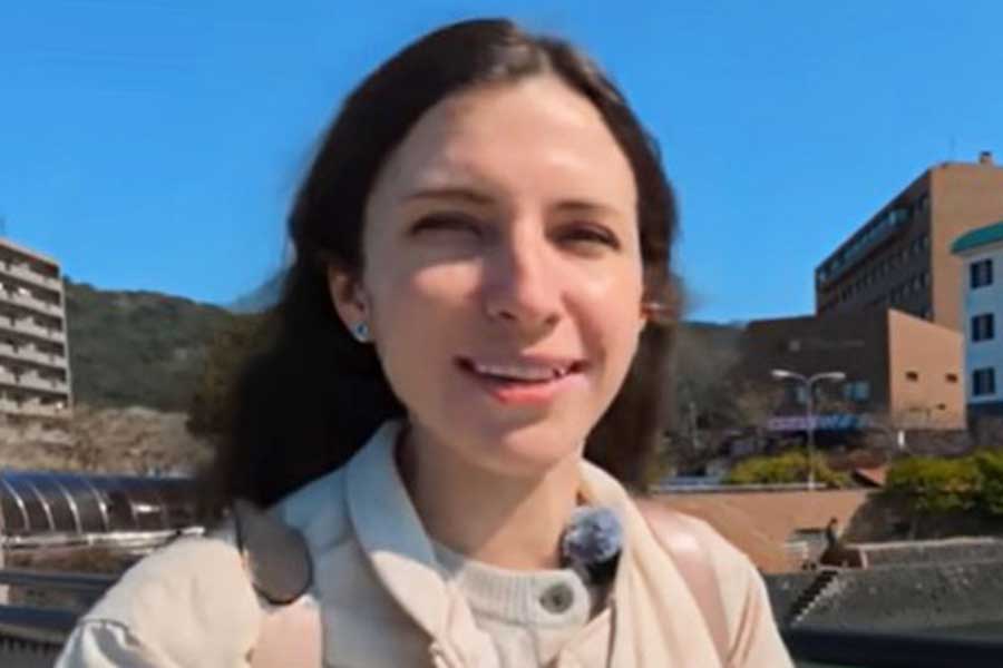 日本で暮らす、ウクライナ人のクリスティーナさん【出典:YouTube「クリススタイルチャンネル」よりスクリーンショット】