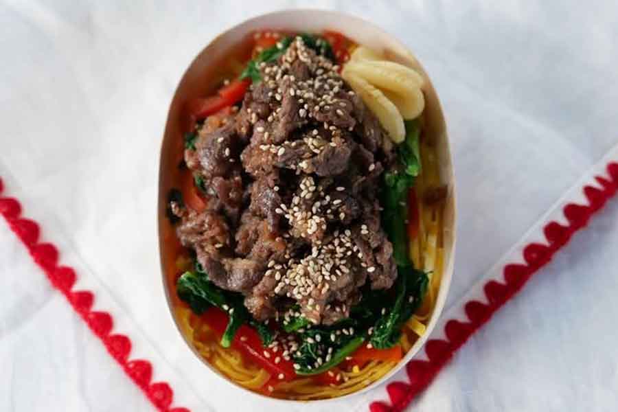 滝沢さんが作った焼肉弁当【出典：インスタグラム（makikotakizawa）よりスクリーンショット】