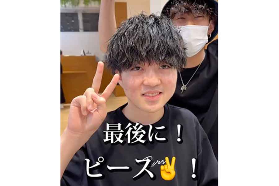 洗練されたおしゃれな印象の好青年にチェンジ【出典：インスタグラム（ryohei_shiney）よりスクリーンショット】