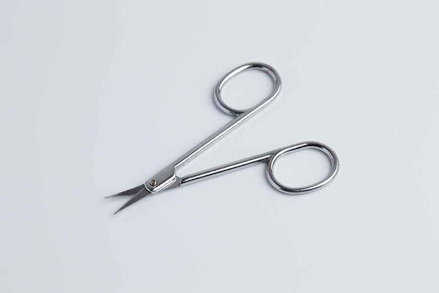 眉カット用のハサミで困ったことが…（写真はイメージ）【写真：PIXTA】