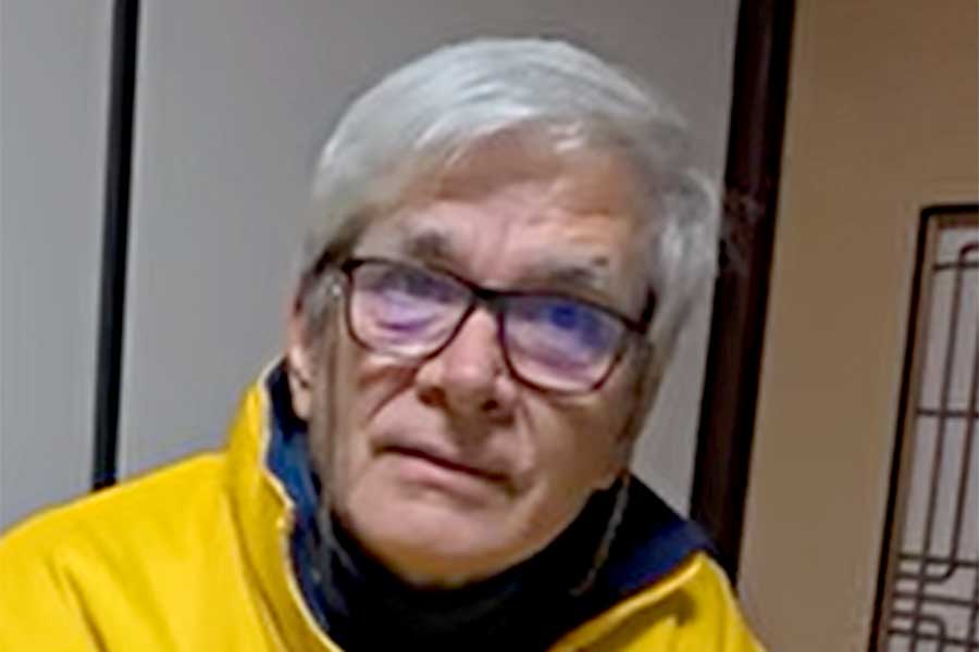 Oriさんの父・ジョハネスさん【出典：YouTube「Ori＆Kaito」よりスクリーンショット】