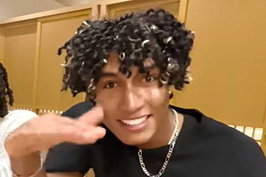 アメリカからやってきたアンドリューさん【出典：YouTube「日本食冒険記Tokyo Food Adventures」よりスクリーンショット】