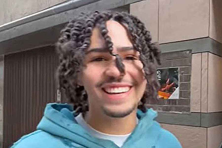 アメリカからやってきたマシューさん【出典:YouTube「日本食冒険記Tokyo Food Adventures」よりスクリーンショット】