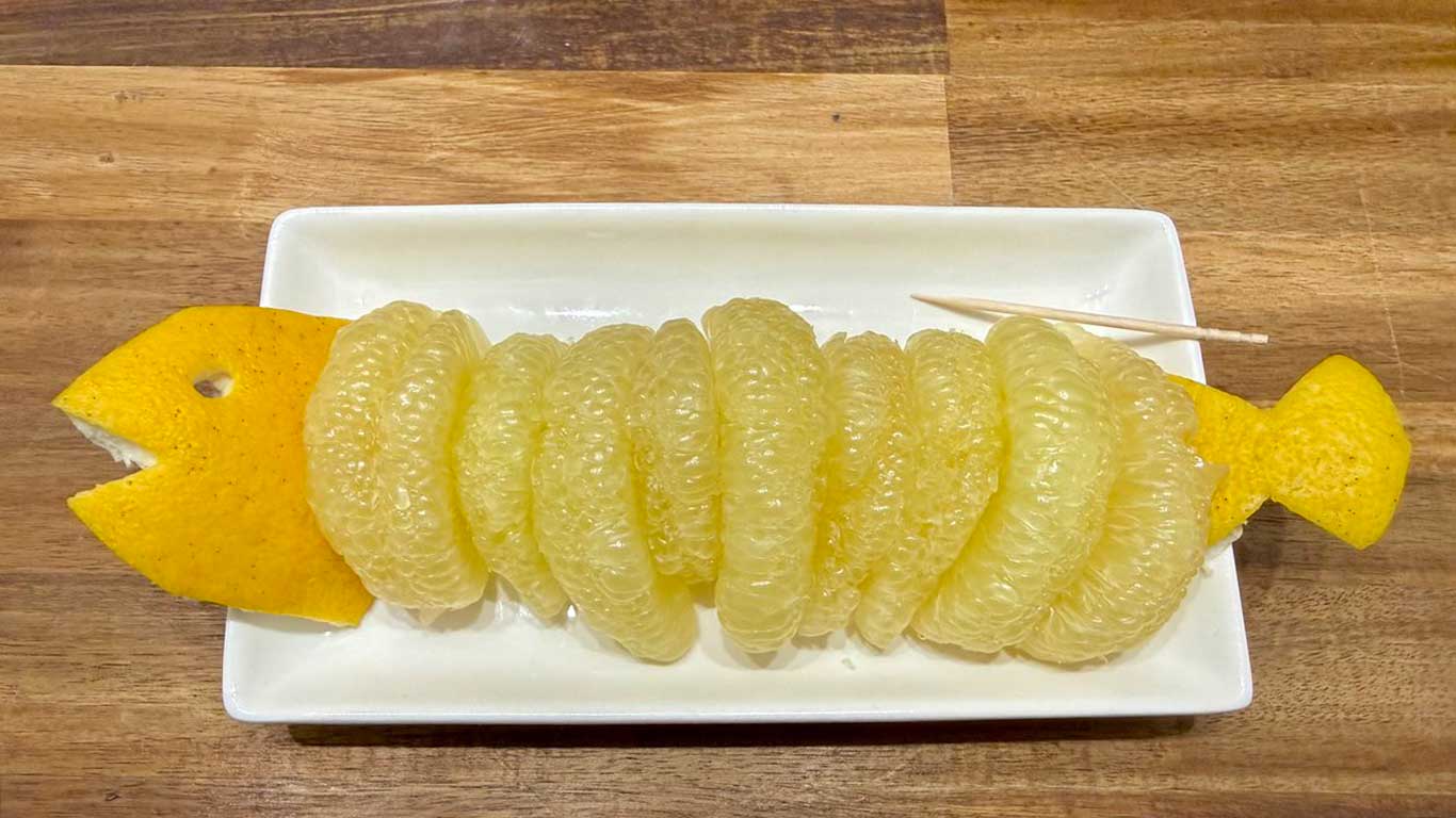 夫が用意してくれた文旦【写真提供：なみそ（@omochi_nam01）さん】