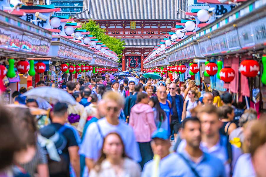 急増するインバウンドが、日本人の生活を邪魔していないか心配に（写真はイメージ）【写真：PIXTA】