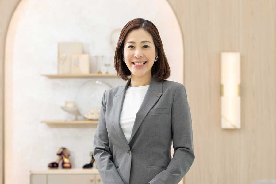 いくつもの壁を乗り越えてきた笹岡知寿子さん【写真提供:株式会社オンザページ】