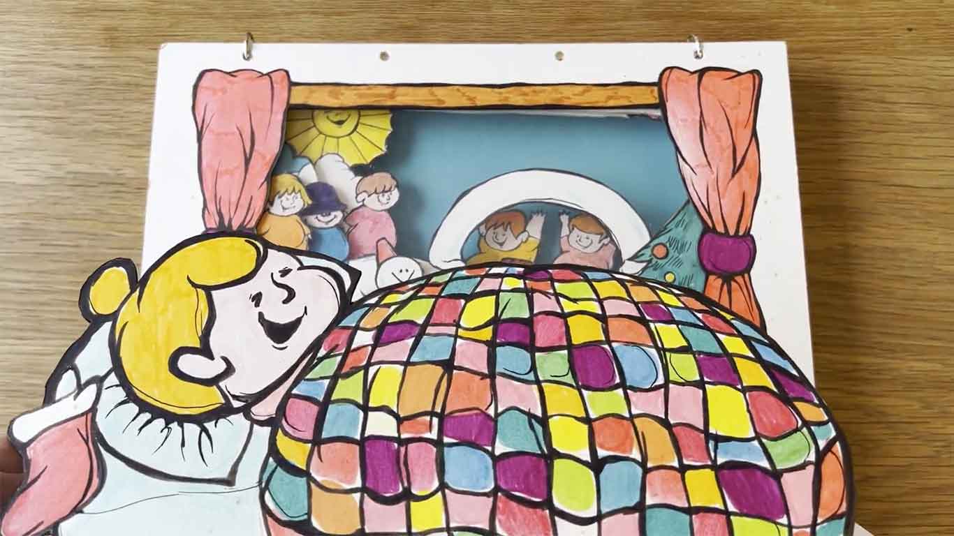 仕掛け絵本のような立体構造のページ【写真提供：obetomo（@obetomo）さん】