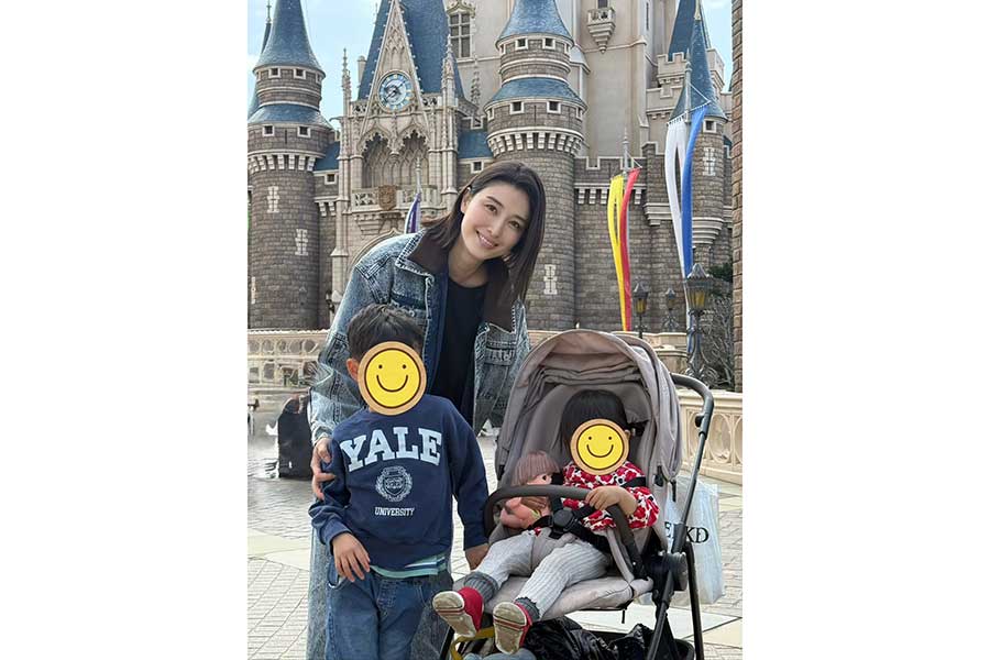 2児を育てながら仕事を両立している橋本マナミさん【写真提供：本人】