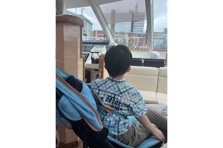 ますさんの息子さん【写真提供：ます （@masubirds）さん】