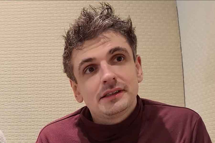 フランス人シェフのシャルルさん【出典：YouTube「Bebechan - 日本のフランス人」よりスクリーンショット】