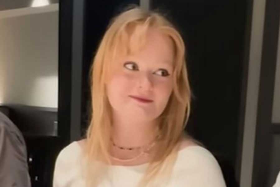 デンマークから来たディクシーさん【出典：YouTube「日本食冒険記Tokyo Food Adventures」よりスクリーンショット】