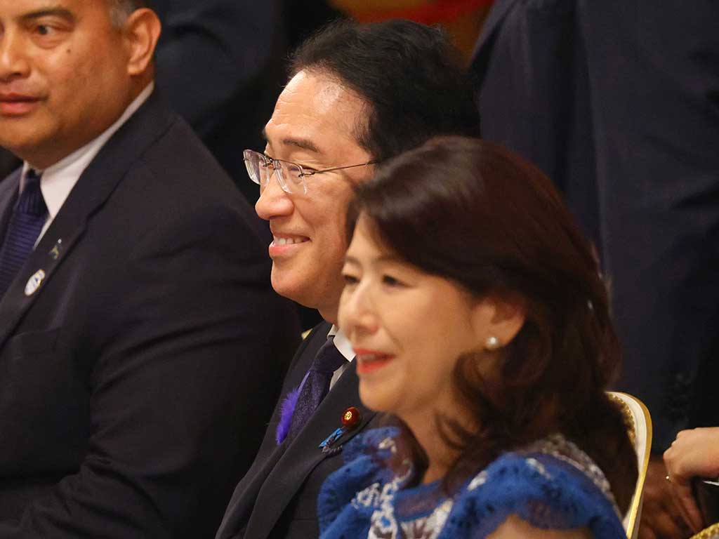 岸田文雄元首相と裕子夫人【写真：産経新聞社】