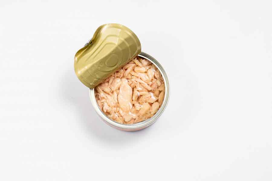 買い置きもでき、手軽に食べられる缶詰（写真はイメージ）【写真：写真AC】
