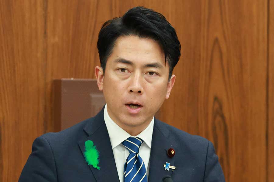 小泉進次郎防衛相【写真：産経新聞社】