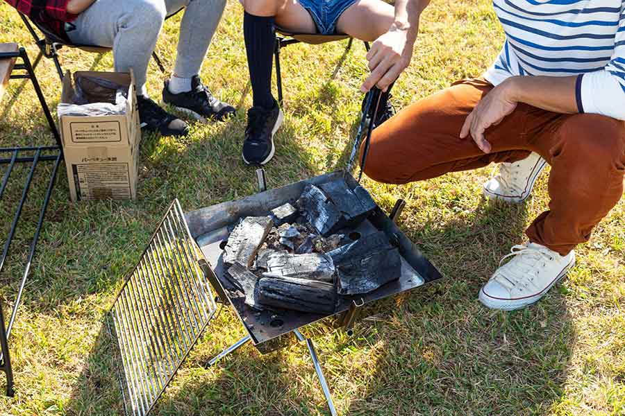 バーベキューに使用した炭の処理は適切に（写真はイメージ）【写真：PIXTA】