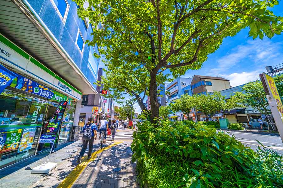 ゴミ箱が見当たらないのに、街がきれいに保たれていることに驚き（写真はイメージ）【写真：写真AC】