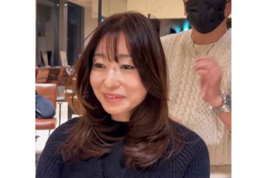 前髪と顔まわりのデザインで、多角的な悩みを一気に解消【出典：インスタグラム（nakamichi0212）よりスクリーンショット】