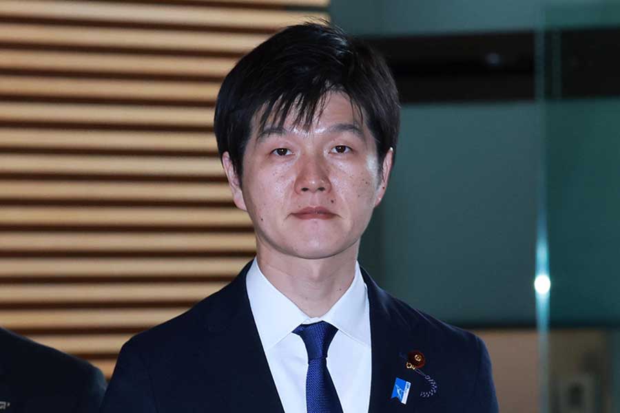 鈴木憲和農水相【写真：産経新聞社】