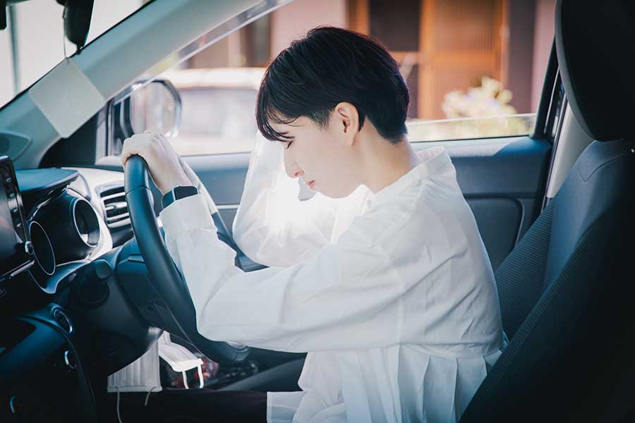 通勤費の負担がつらいとき、どうすればいい？（写真はイメージ）【写真：PIXTA】