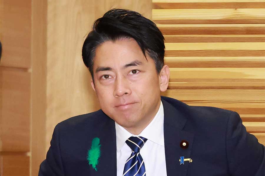小泉進次郎防衛相【写真：産経新聞社】