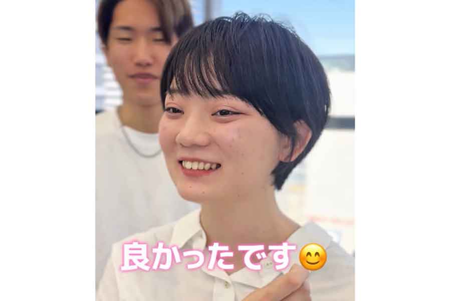 希望を叶えるショートマッシュスタイルを手に入れた女性【出典：インスタグラム（view_terashi_short）よりスクリーンショット】