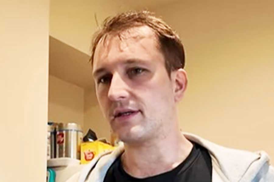 フランス人YouTuberのオレリアン・プダさん【出典：インスタグラムbebechan_france）よりスクリーンショット】