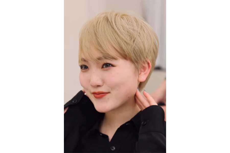 襟足もスッキリ。ハイトーンカラーのベリーショートに大変身【出典:インスタグラム(taishiro_short)よりスクリーンショット】