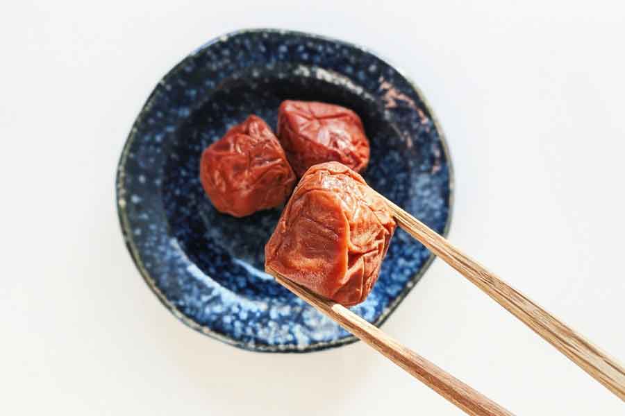 日本の伝統食のひとつ、梅干し（写真はイメージ）【写真：写真AC】