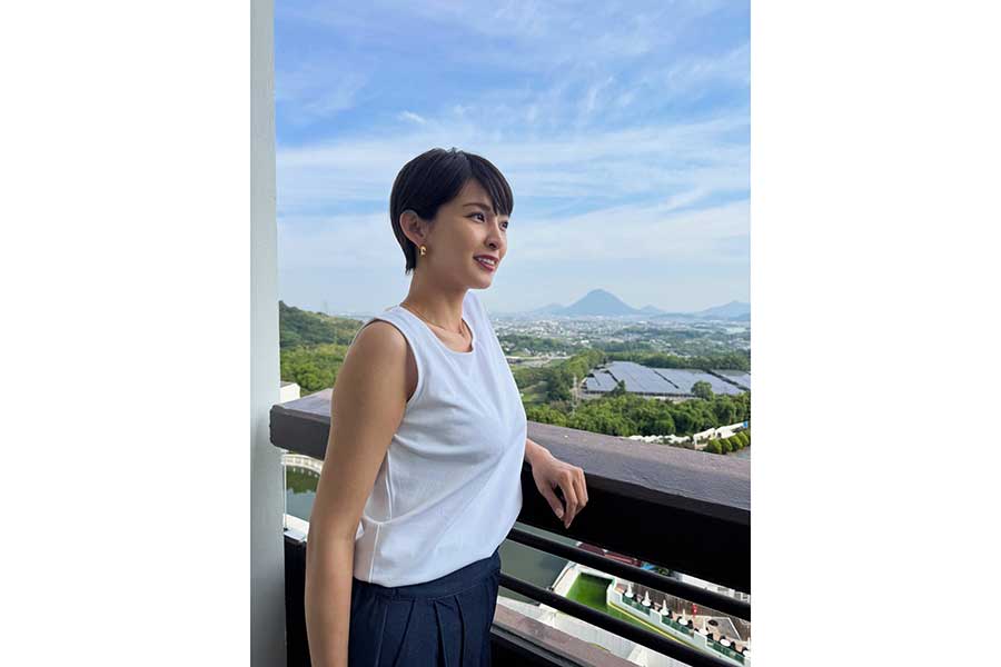 母が撮影した旅先でのもえなさん【写真提供:もえな(moenacosmology)さん】