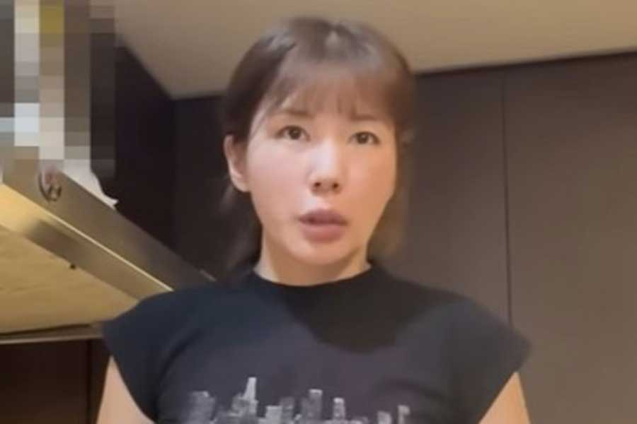 俳優の仲里依紗さん【出典：YouTube「仲里依紗です。」よりスクリーンショット】