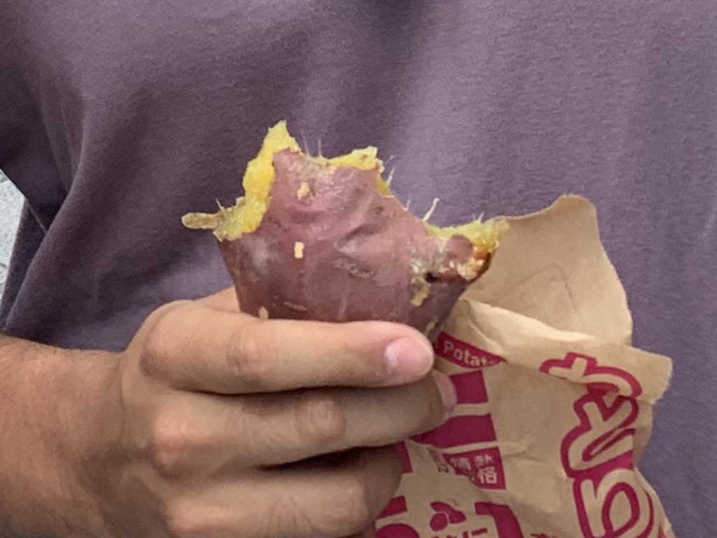 海外でバズっている日本の焼き芋【写真：Hint-Pot編集部】