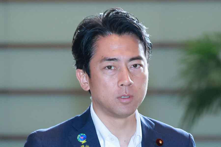 小泉進次郎防衛相【写真:産経新聞社】