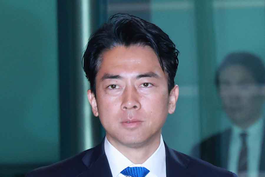 小泉進次郎防衛相【写真:産経新聞社】