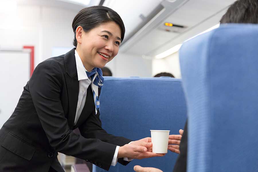 機内で起きた、少し恥ずかしかった体験とは(写真はイメージ)【写真:PIXTA】