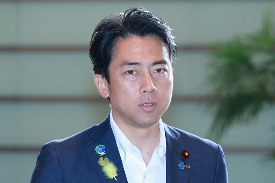 小泉進次郎防衛相【写真:産経新聞社】