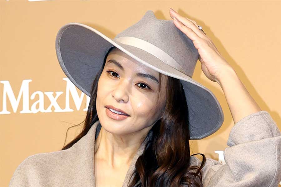 モデルの滝沢眞規子さん【写真：産経新聞社】