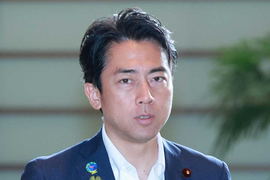 小泉進次郎防衛相【写真:産経新聞社】