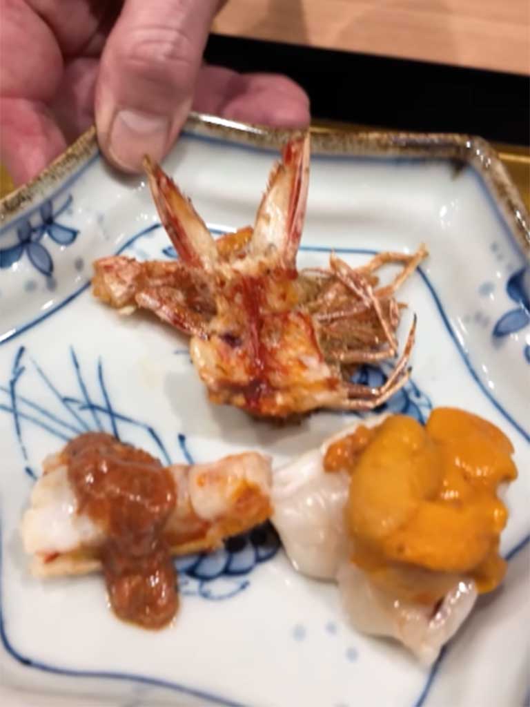 日本のウニのおいしさに感動【出典：インスタグラム（bebechan_france）よりスクリーンショット】
