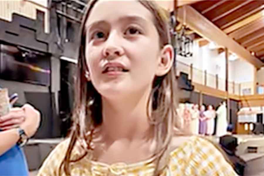 Chihoriさんの長女・エリーシャちゃん【出典:YouTube「Chihori's Vlog」よりスクリーンショット】