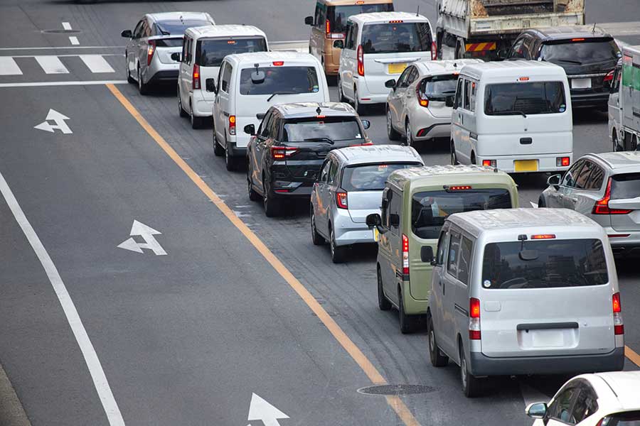 都市部でも車のクラクションなどの騒々しさを感じにくいと驚いた（写真はイメージ）【写真：PIXTA】