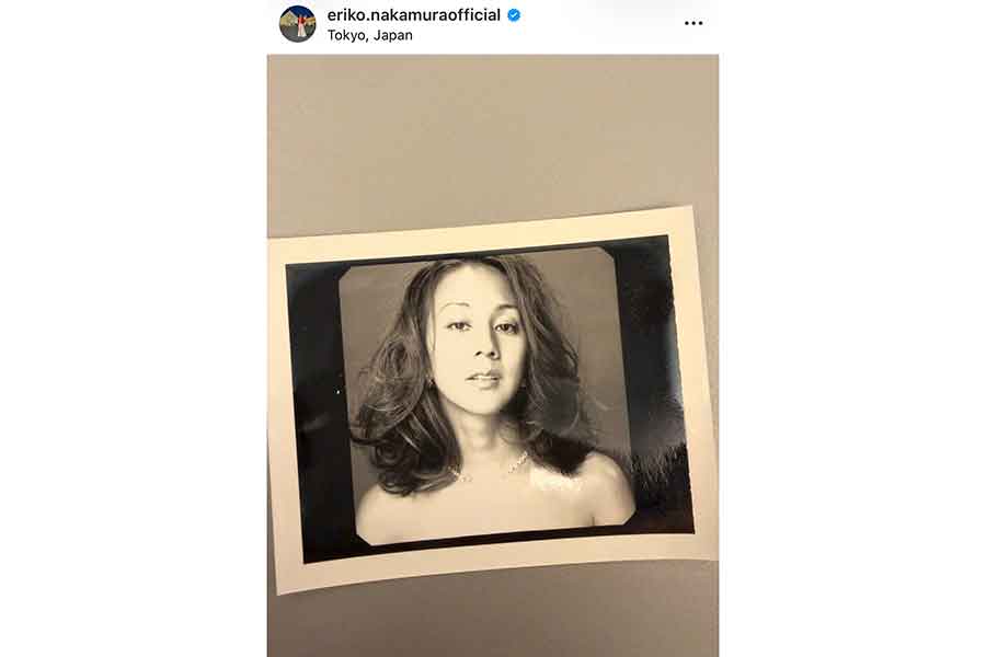 中村江里子さんが公開したポラ写真【出典：インスタグラム（eriko.nakamuraofficial）よりスクリーンショット】