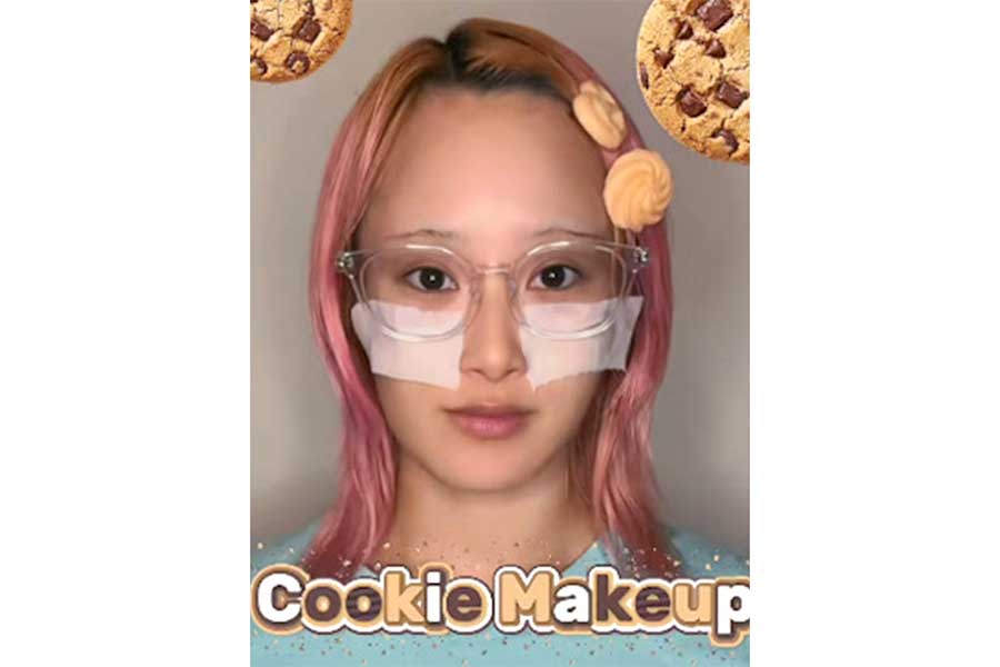 メイク前のKahokoさん【出典：TikTok（sekaiichikawaiikahoko）よりスクリーンショット】