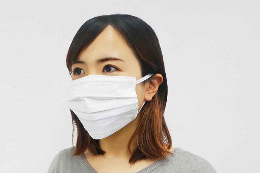 暑いなか、マスクをしている女性に驚愕（写真はイメージ）【写真：写真AC】