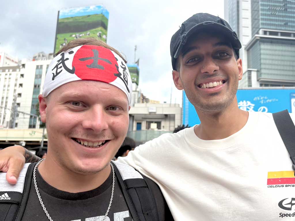 アメリカ人の(左から)アルムさん、ピエサンさん【写真:Hint-Pot編集部】